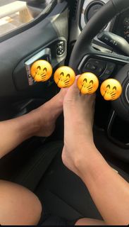 Jes Franklin feet photo 5