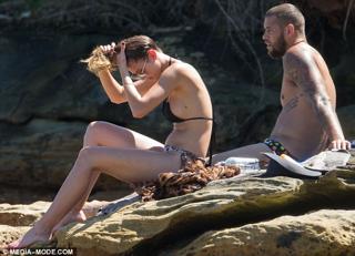 Jesinta Campbell feet photo 1