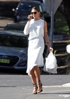 Jesinta Campbell feet photo 13