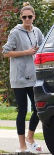 Jesinta Campbell feet photo 1