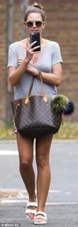 Jesinta Campbell feet photo 3