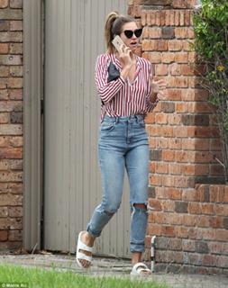 Jesinta Campbell feet photo 15