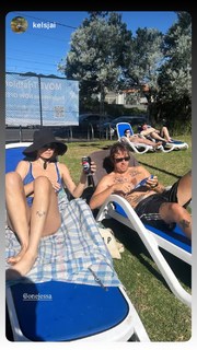 Jess Bush feet photo 5
