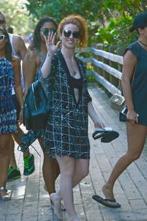 Jess Glynne feet photo thumbnail