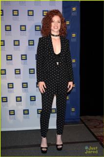 Jess Glynne feet photo thumbnail
