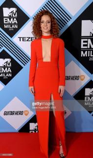 Jess Glynne feet photo thumbnail