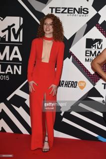 Jess Glynne feet photo thumbnail