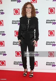 Jess Glynne feet photo thumbnail