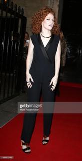 Jess Glynne feet photo thumbnail