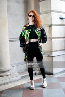 Jess Glynne feet photo thumbnail