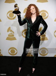 Jess Glynne feet photo thumbnail