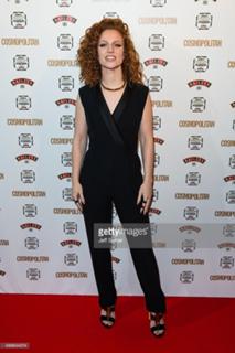 Jess Glynne feet photo thumbnail