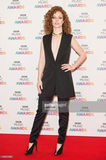 Jess Glynne feet photo thumbnail