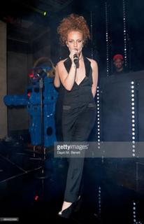Jess Glynne feet photo thumbnail