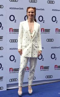 Jess Glynne feet photo thumbnail