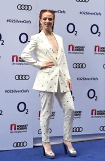 Jess Glynne feet photo thumbnail