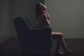 Jess Glynne feet photo thumbnail