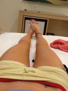 Jess Impiazzi feet photo thumbnail