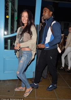 Jess Impiazzi feet photo thumbnail