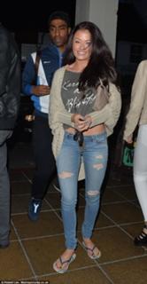 Jess Impiazzi feet photo thumbnail