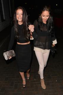 Jess Impiazzi feet photo thumbnail