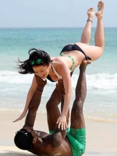 Jess Impiazzi feet photo thumbnail