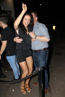 Jess Impiazzi feet photo thumbnail