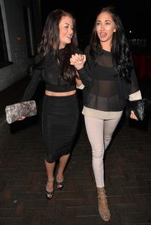 Jess Impiazzi feet photo thumbnail