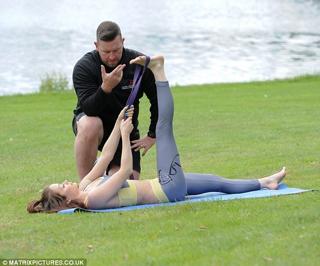 Jess Impiazzi feet photo thumbnail