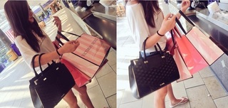 Jess Impiazzi feet photo thumbnail