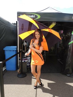 Jess Impiazzi feet photo thumbnail