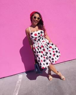 Jess Lizama feet photo 9