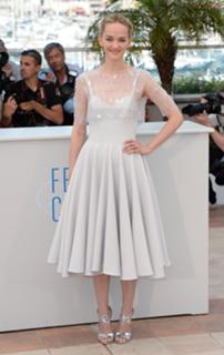 Jess Weixler feet photo 4