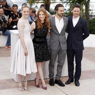 Jess Weixler feet photo 20