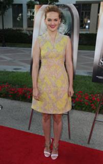 Jess Weixler feet photo 15