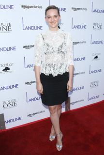 Jess Weixler feet photo 4
