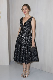 Jess Weixler feet photo 1