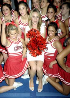 Jessalyn Gilsig feet photo thumbnail