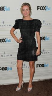 Jessalyn Gilsig feet photo thumbnail