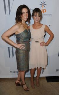 Jessalyn Gilsig feet photo thumbnail