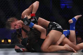 Jessamyn Duke feet photo 3