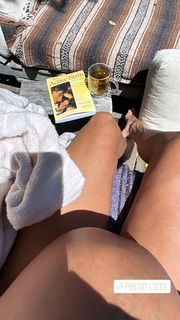 Jesse Golden feet photo 7