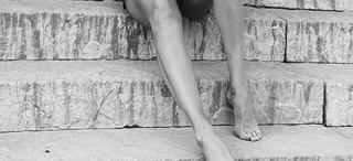 Jesse Golden feet photo 4