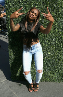 Jessica 'Jess Hilarious' Moore feet photo thumbnail