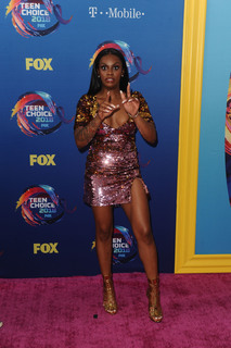 Jessica 'Jess Hilarious' Moore feet photo thumbnail