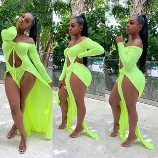 Jessica 'Jess Hilarious' Moore feet photo thumbnail