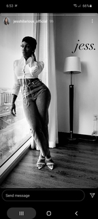 Jessica 'Jess Hilarious' Moore feet photo thumbnail