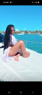 Jessica 'Jess Hilarious' Moore feet photo thumbnail