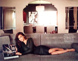 Jessica Alba feet photo thumbnail