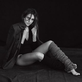 Jessica Alba feet photo thumbnail